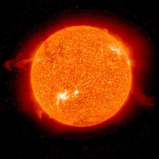 Sonne - Quelle: NASA, CC BY 2.0 (http://www.flickr.com/photos/gsfc/)